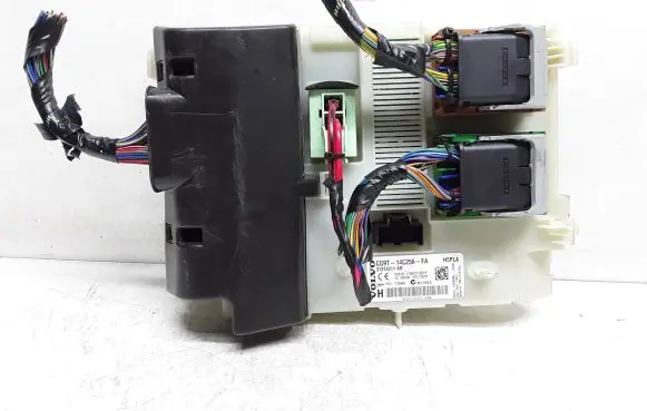 Volvo S60 Fuse module 31314511 31314511AB CG9T14C256FA