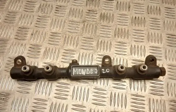 Ford Mondeo Mk III Fuel main line pipe