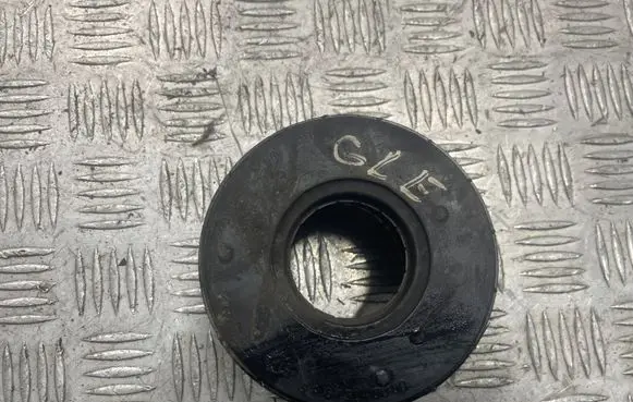 Mercedes-Benz GLE W167 Front coil spring rubber mount A1673240000