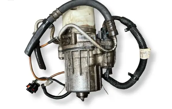 Opel Zafira B Power steering pump 13292554