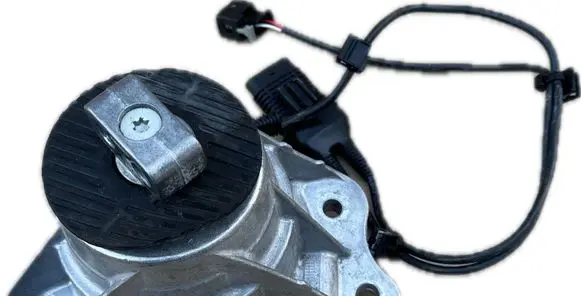 Mercedes-Benz E AMG W213 Engine mount vacuum valve 2902402000 2902402400 2902402800