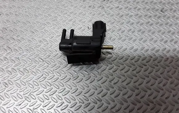 Mazda 6 Vacuum valve K5T44173