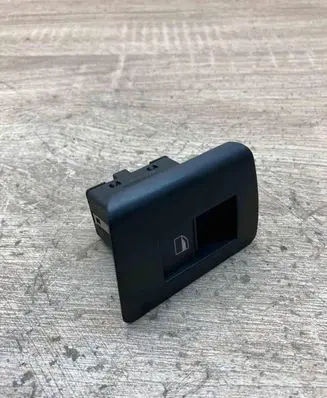 BMW X5 E53 Electric window control switch 8385956
