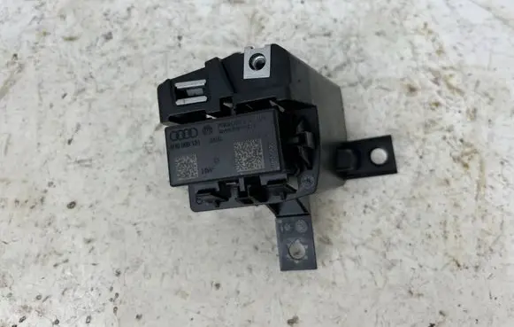 Audi A8 S8 D4 4H Keyless (KESSY) go control unit/module 4H0909131