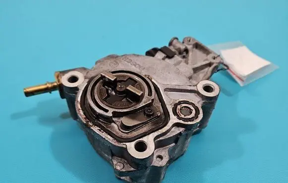 Peugeot 508 Vacuum pump IMPRK1441991
