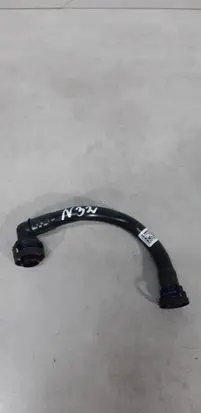 Volkswagen Tiguan Breather/breather pipe/hose 05E133366N