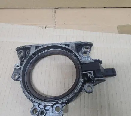 Volkswagen PASSAT B8 Crankshaft position sensor 04L906433B B131216 070638