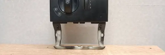 Light switch