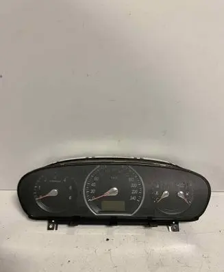 Hyundai Sonata Speedometer (instrument cluster) 940033K320