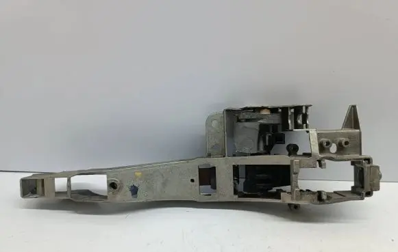 Citroen C4 I Front door exterior handle/bracket 9682508180