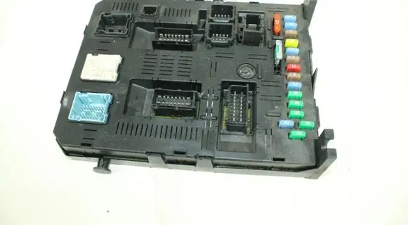 Peugeot 307 Comfort/convenience module 281148344A