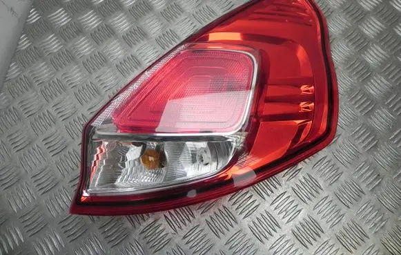 Ford Fiesta Rear/tail lights C1BB13404AA A3076 UK
