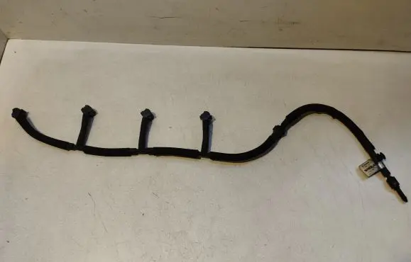 Volvo XC60 Fuel return line/hose 31321198 0445130003