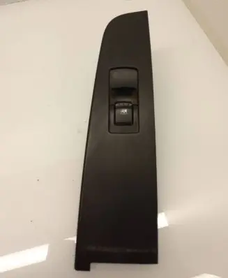 SsangYong Kyron Electric window control switch 7326009000