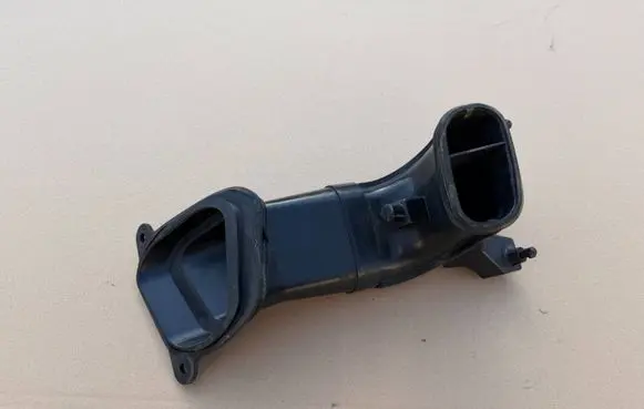 Opel Zafira C Air intake duct part 13337772 13346074