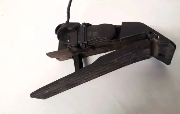 BMW 2 F22 F23 Accelerator throttle pedal 35426853175 3542-6853175