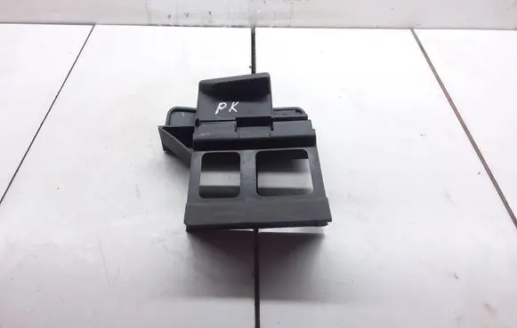 Mercedes-Benz Sprinter W906 Front bumper mounting bracket A9068850163