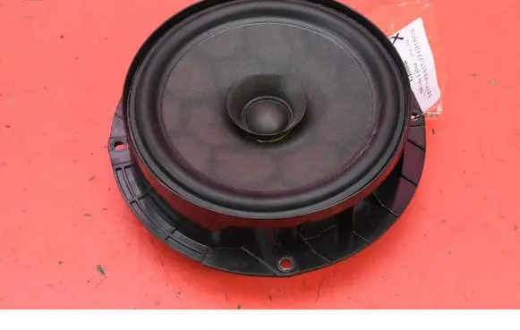 Skoda Fabia Mk3 (NJ) Subwoofer speaker 