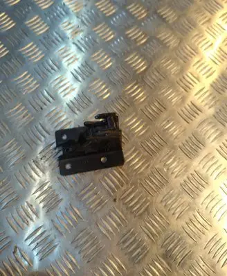Audi A5 8T 8F Seat back rest lock catch 8K0886177 1Z60309