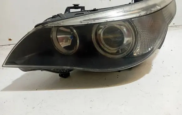 BMW 5 E60 E61 Headlight/headlamp 15876100