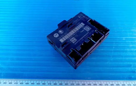Skoda Superb B6 (3T) Door control unit/module 7N0959793