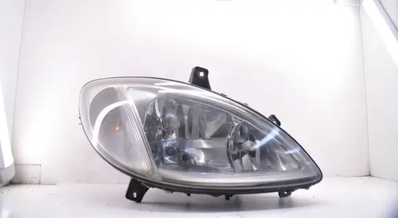 Mercedes-Benz Vito Viano W639 Headlight/headlamp 
