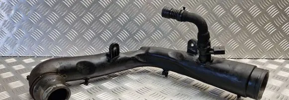 Volkswagen PASSAT B6 Intercooler hose/pipe 1K0129654AB
