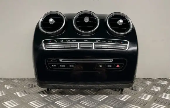 Mercedes-Benz C W205 Climate control unit A2056805707 A2059053601 A2059054706