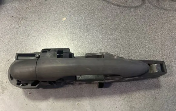 Renault Kangoo I Front door exterior handle 8200497521