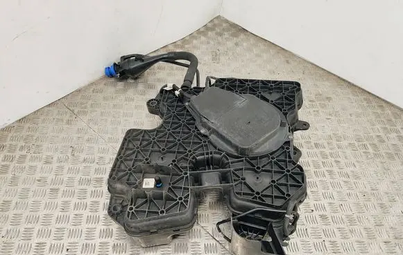 Peugeot Expert AdBlue liquid reservoir 98183661