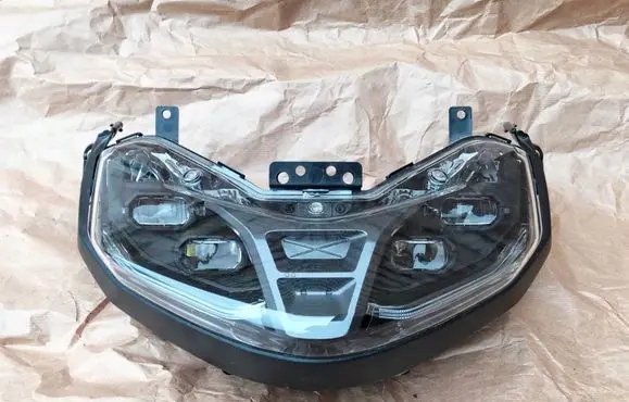 BMW 5 G60 Headlight/headlamp 12822030000