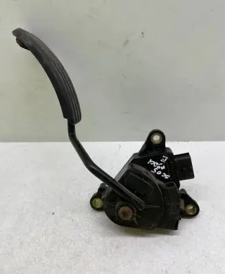 Renault Scenic II - Grand scenic II Accelerator throttle pedal 8200159647 324B 00506