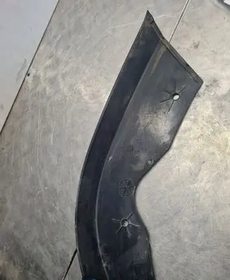 Under headlight/headlamp trim