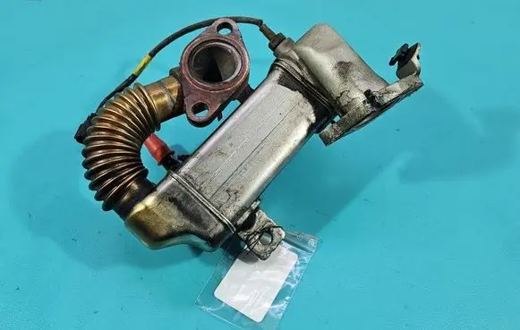 Renault Scenic III - Grand scenic III EGR valve cooler 147350264R IMPRK1491451