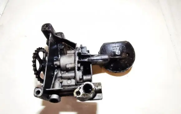 Peugeot 406 Oil pump 9431217021