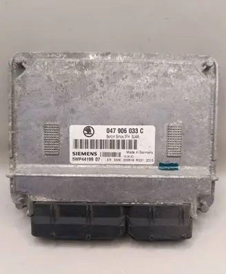 Skoda Octavia Mk2 (1Z) Engine control unit/module 047906033C 047906033Q 5WP4419907