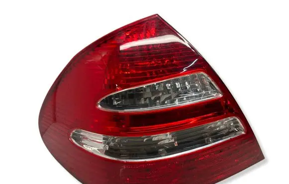 Mercedes-Benz E W211 Rear/tail lights A2118200364