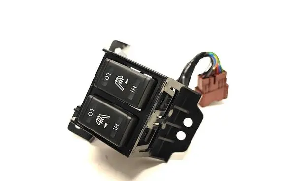 Nissan Leaf II (ZE1) Seat heating switch 682UU5SH0A