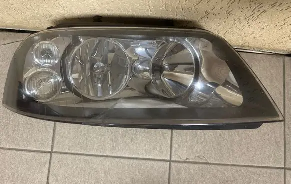 Seat Alhambra (Mk1) Headlight/headlamp 0301182212