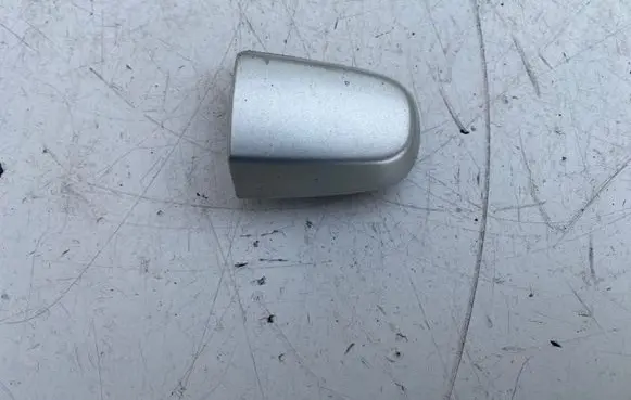 Toyota Avensis T250 Front door handle cover 