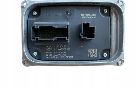 Mercedes-Benz S W223 LED ballast control module A2239008313 2239008313