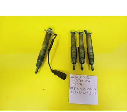 Volkswagen New Beetle Fuel injector 028130202Q 0281130202P