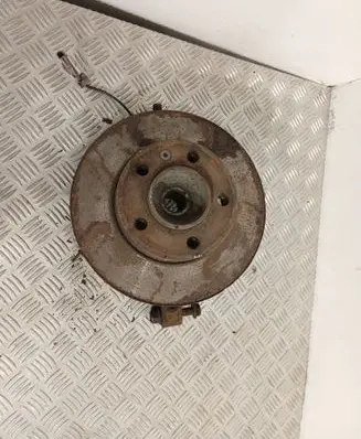 Renault Master III Front wheel hub 400151061R 402029333R