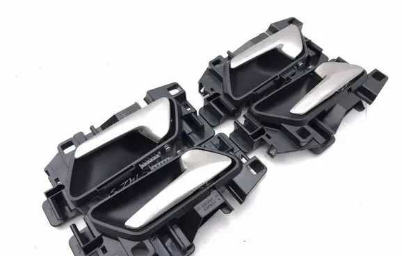 Peugeot 3008 III Front door interior handle 9820155380 9820155280