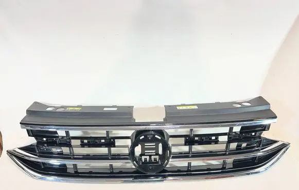 Volkswagen Tiguan Allspace Front bumper upper radiator grill 5NN853653