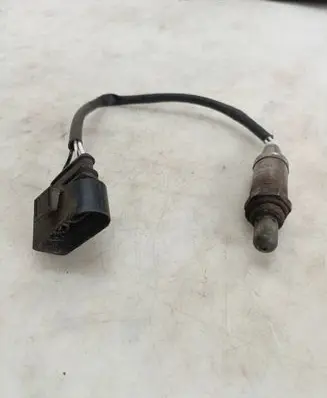 Audi A4 S4 B5 8D Lambda probe sensor 0258003524 078906265D L12