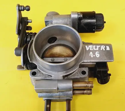 Opel Vectra B Throttle body valve 90529710