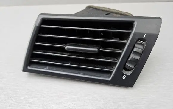 BMW X3 E83 Dashboard side air vent grill/cover trim 3400075 64223400075