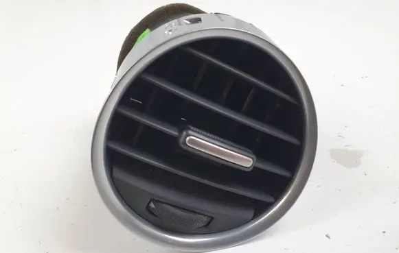Audi A4 S4 B7 8E 8H Dashboard side air vent grill/cover trim 8H0820951D