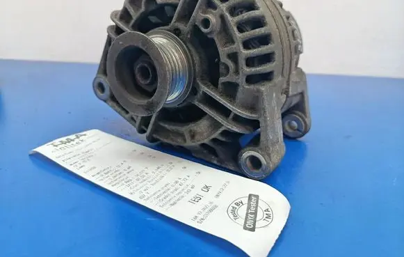Opel Vectra C Generator/alternator 13108596YK